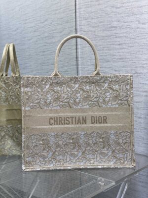 LARGE DIOR BOOK TOTE