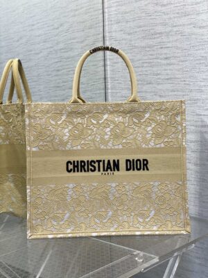 LARGE DIOR BOOK TOTE