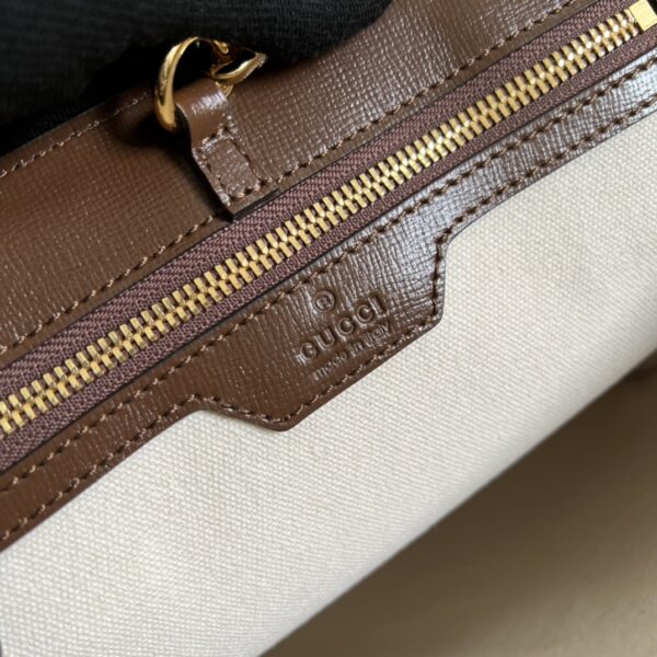 Gucci Medium tote bag with Interlocking G