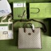 Gucci Medium tote bag with Interlocking G