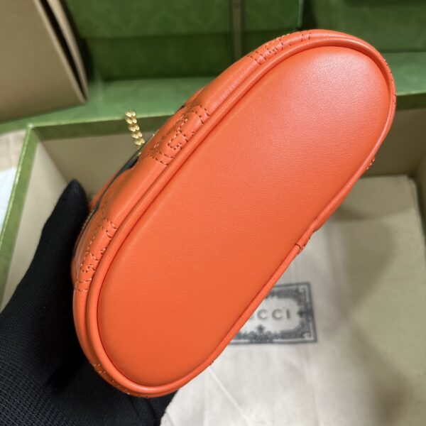 Gucci GG MATELASSÉ TOP HANDLE MINI BAG