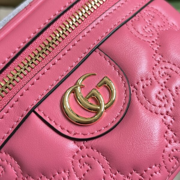 Gucci GG MATELASSÉ TOP HANDLE MINI BAG
