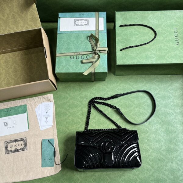 Gucci GG MARMONT SMALL SHOULDER BAG