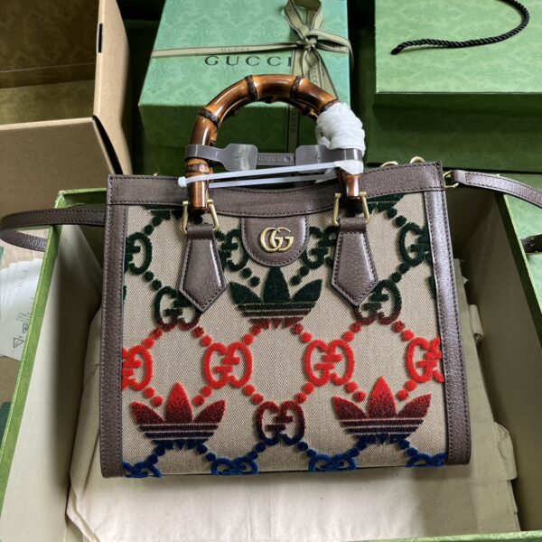 Gucci Diana jumbo GG small tote bag
