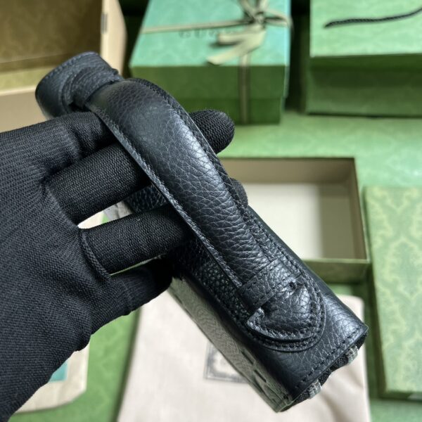 Gucci JUMBO GG TRAVEL DOCUMENT CASE