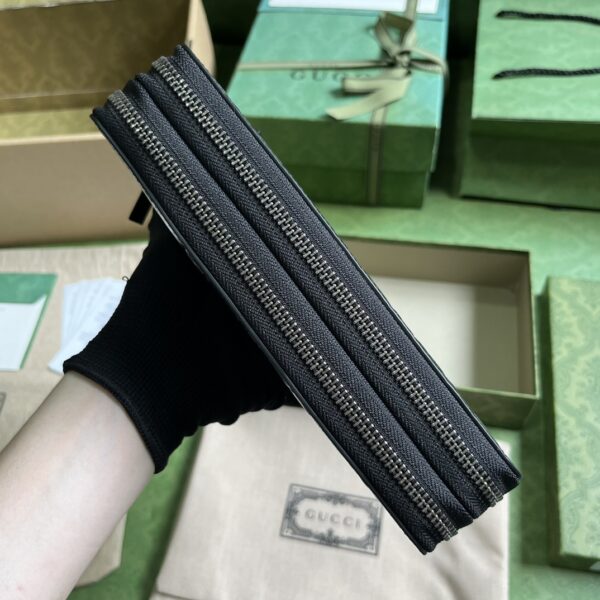 Gucci JUMBO GG TRAVEL DOCUMENT CASE