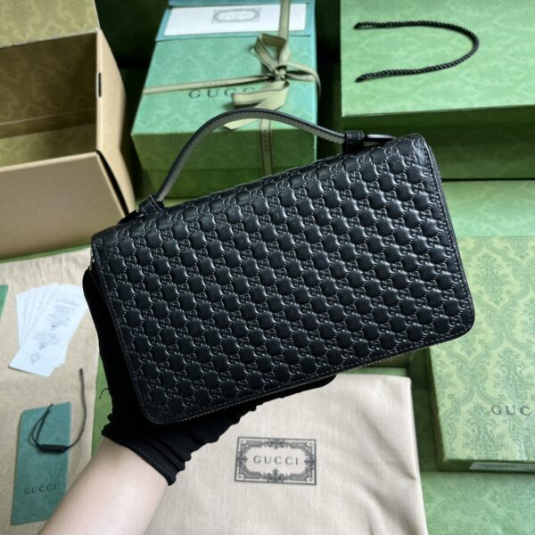 Gucci JUMBO GG TRAVEL DOCUMENT CASE