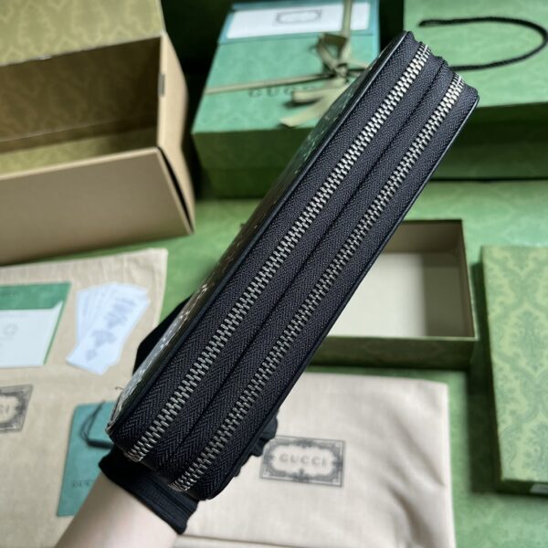 Gucci JUMBO GG TRAVEL DOCUMENT CASE