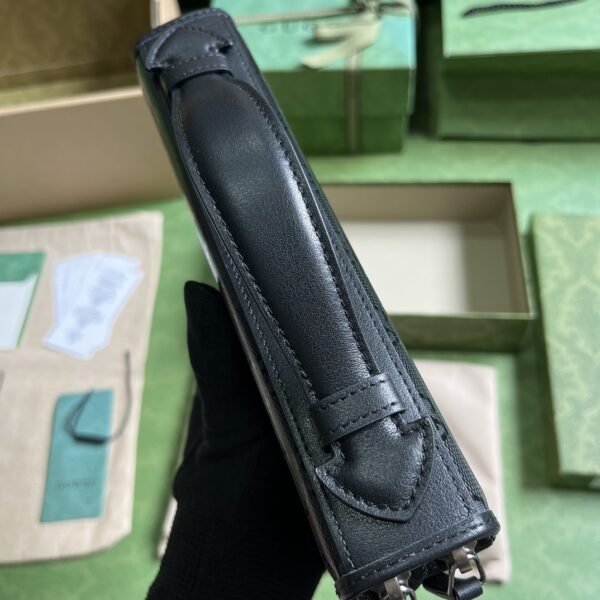 Gucci JUMBO GG TRAVEL DOCUMENT CASE