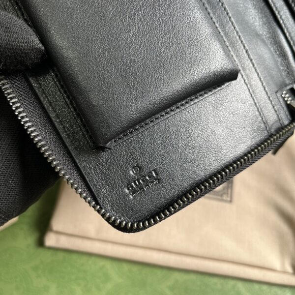 Gucci JUMBO GG TRAVEL DOCUMENT CASE