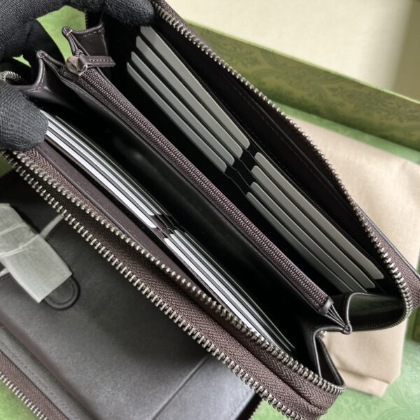 Gucci JUMBO GG TRAVEL DOCUMENT CASE
