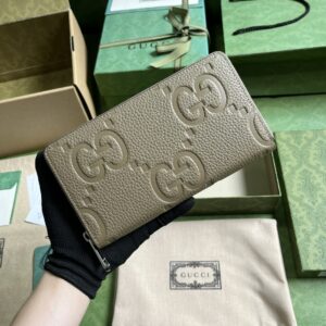 Gucci Jumbo GG zipped leather wallet