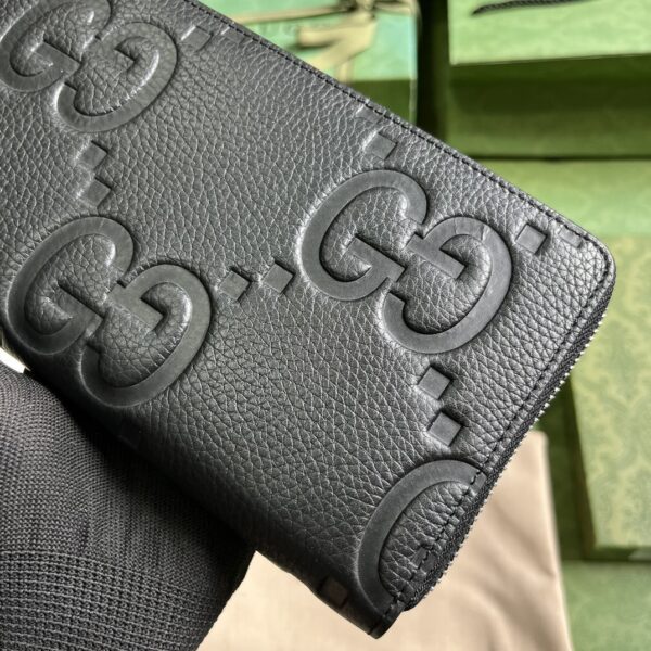 Gucci Jumbo GG zipped leather wallet