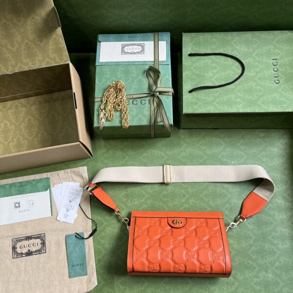 Gucci GG MATELASSÉ SMALL BAG