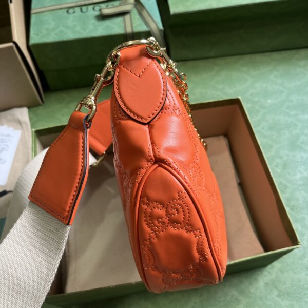 Gucci GG MATELASSÉ SMALL SHOULDER BAG
