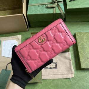 Gucci GG MATELASSÉ ZIP-AROUND WALLET