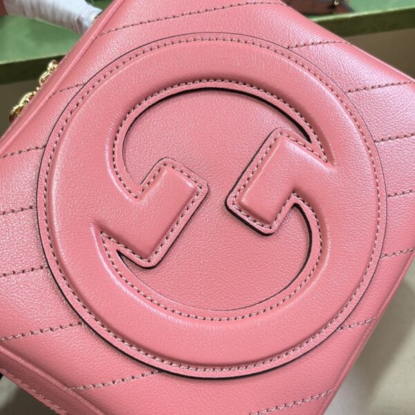Gucci Blondie top handle bag