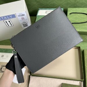 GUCCI GG MARMONT LEATHER POUCH