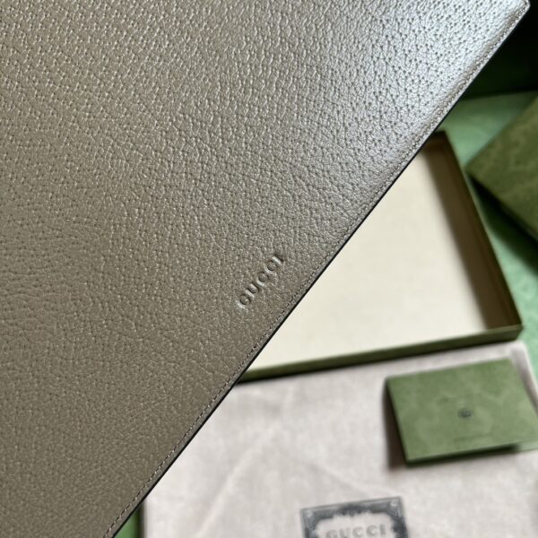 GUCCI GG MARMONT LEATHER POUCH