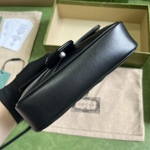 Gucci GG Marmont super mini bag