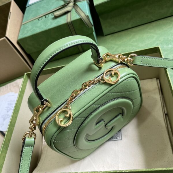 Gucci Blondie top handle bag