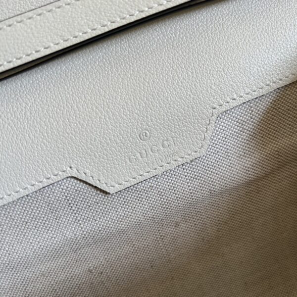 GUCCI DIANA SMALL BAG