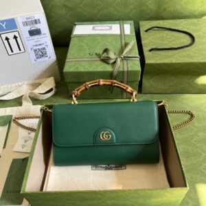 GUCCI DIANA SMALL BAG
