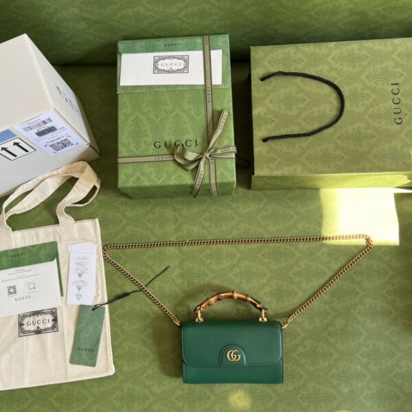 GUCCI DIANA MINI BAG