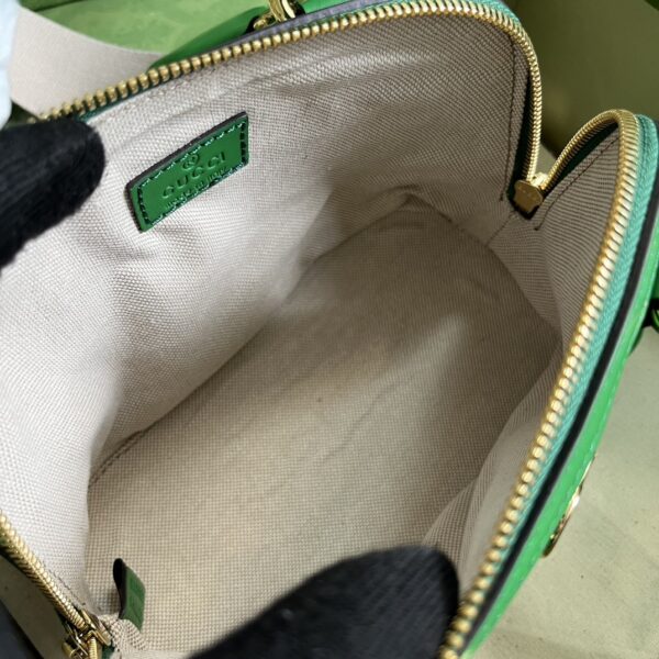 Gucci GG Matelasse handbag