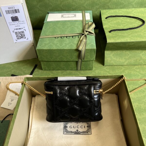 Gucci GG MATELASSÉ TOP HANDLE MINI BAG