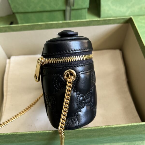 Gucci GG MATELASSÉ TOP HANDLE MINI BAG
