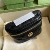 Gucci GG MATELASSÉ TOP HANDLE MINI BAG