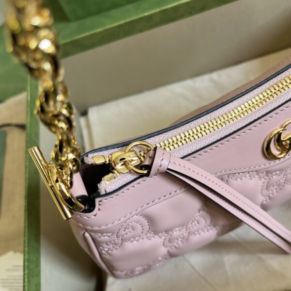GUCCI Matelassé handbag