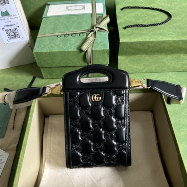Gucci GG MATELASSÉ TOP HANDLE MINI BAG