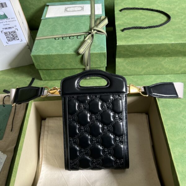 Gucci GG MATELASSÉ TOP HANDLE MINI BAG