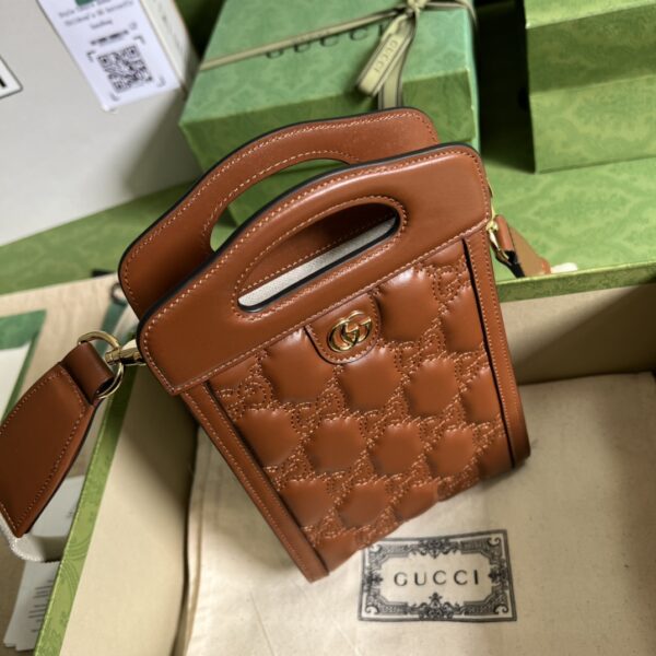 Gucci GG MATELASSÉ TOP HANDLE MINI BAG