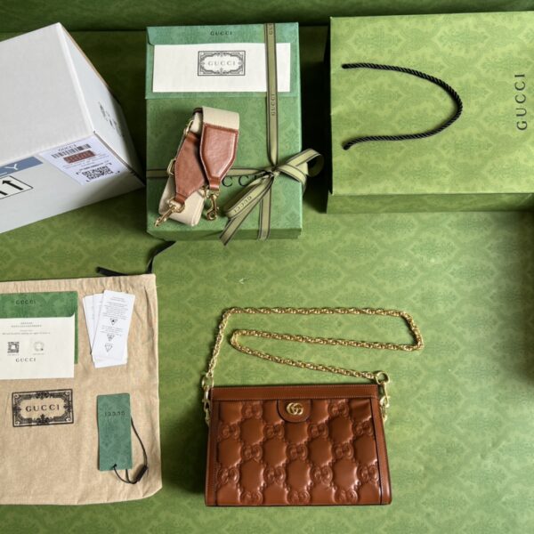 Gucci GG MATELASSÉ SMALL BAG