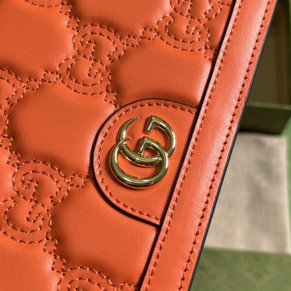 Gucci GG MATELASSÉ CHAIN WALLET