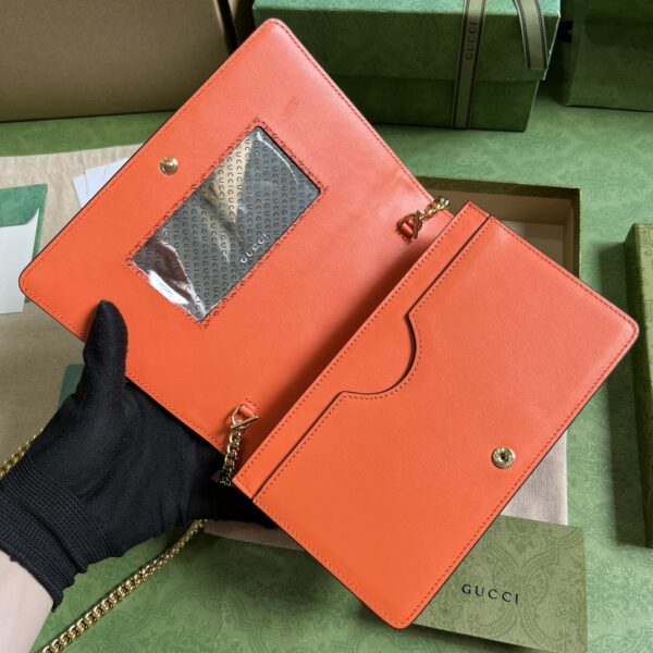 Gucci GG MATELASSÉ CHAIN WALLET