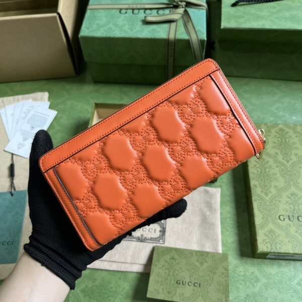 Gucci GG MATELASSÉ ZIP-AROUND WALLET
