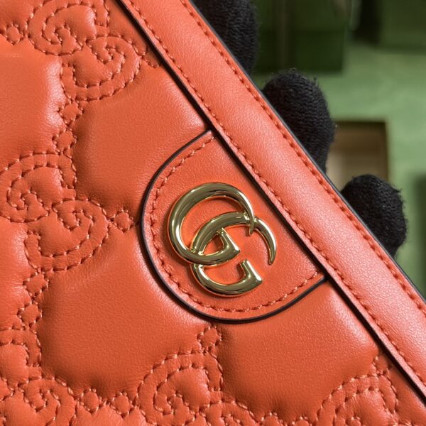 Gucci GG MATELASSÉ ZIP-AROUND WALLET