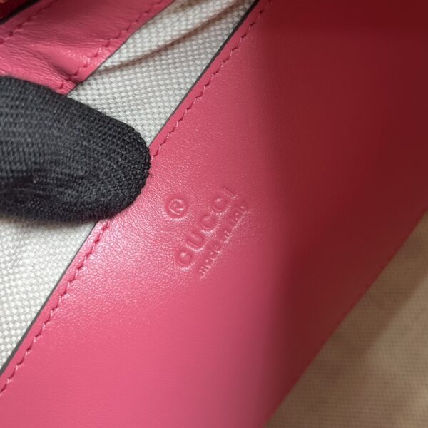 Gucci GG MATELASSÉ SMALL SHOULDER BAG