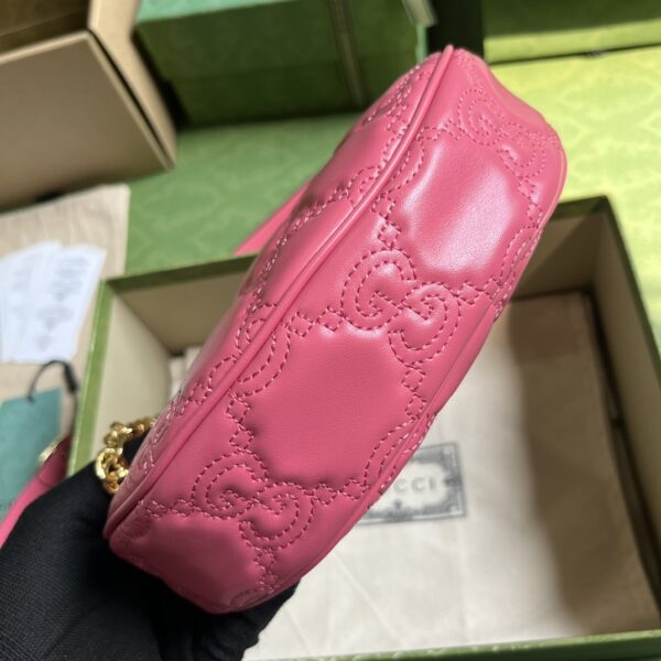 Gucci GG MATELASSÉ MINI BAG