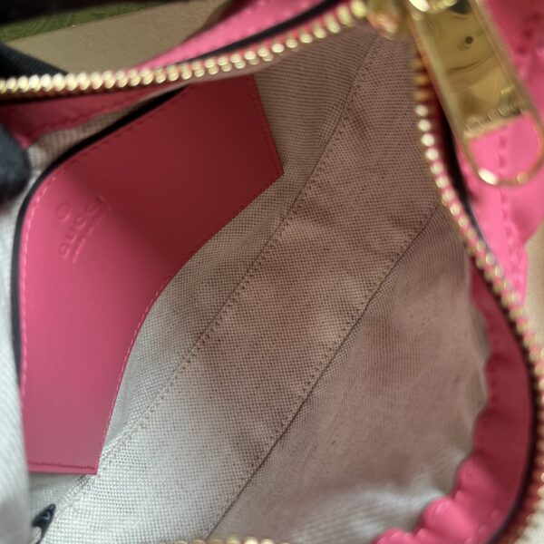Gucci GG MATELASSÉ MINI BAG