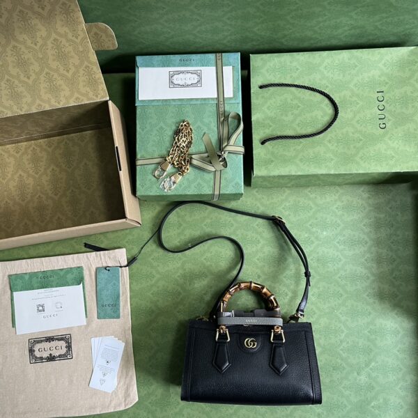 Gucci Diana small shoulder bag