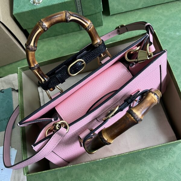 Gucci Diana small shoulder bag