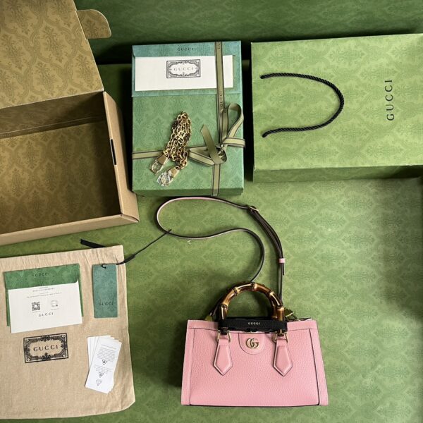Gucci Diana small shoulder bag