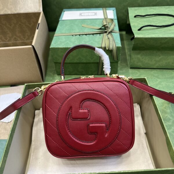Gucci Blondie top handle bag