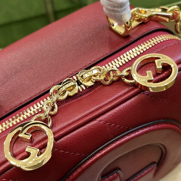 Gucci Blondie top handle bag