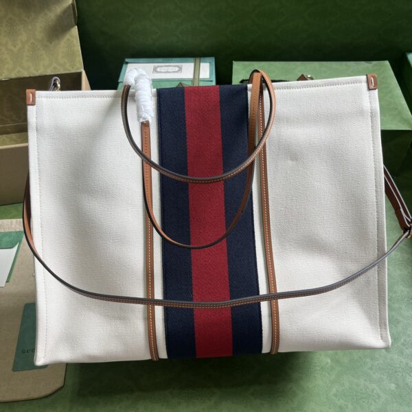 Gucci LARGE INTERLOCKING G TOTE BAG